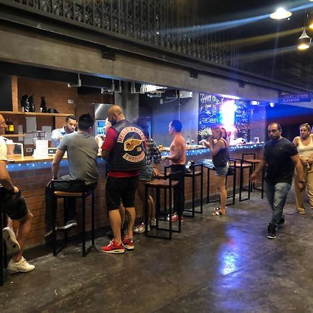 Bed Station Hostel Khaosan Bangkok Esterno foto