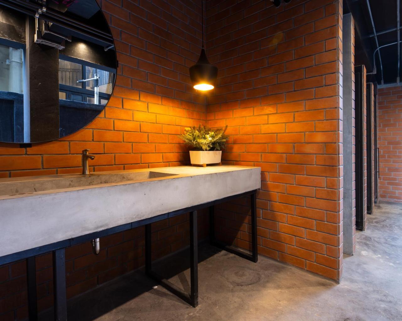 Bed Station Hostel Khaosan Bangkok Esterno foto