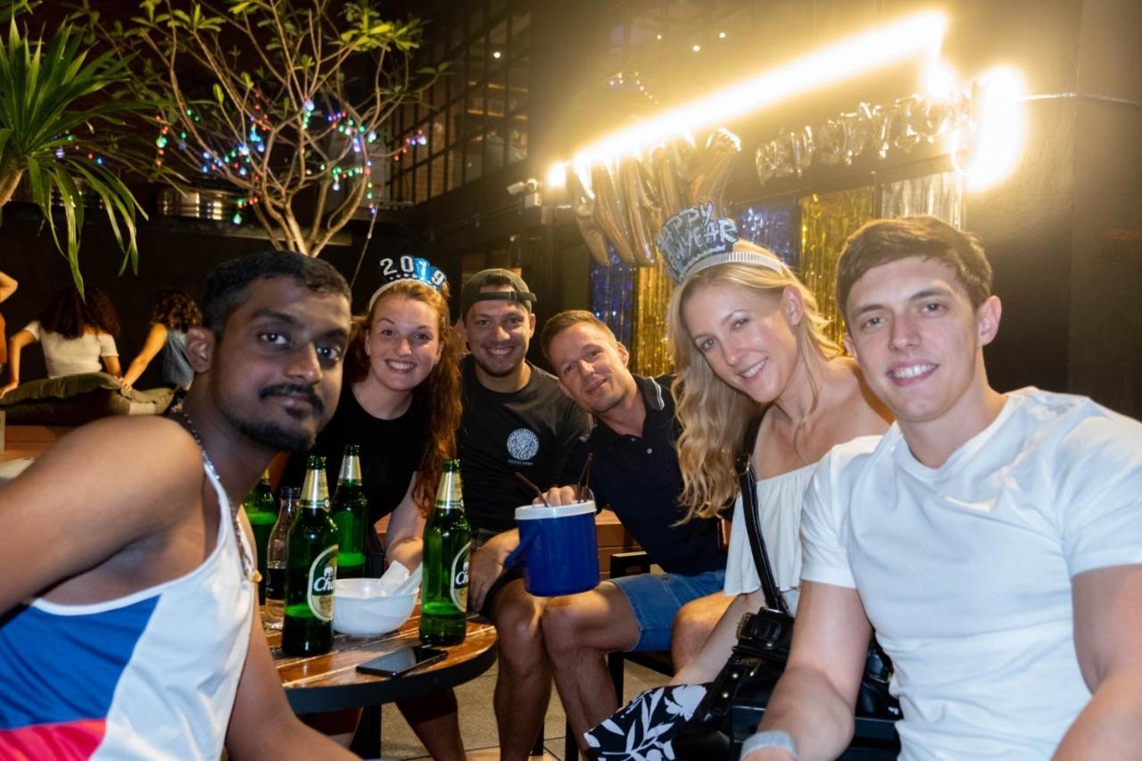 Bed Station Hostel Khaosan Bangkok Esterno foto