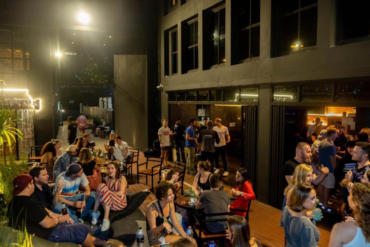Bed Station Hostel Khaosan Bangkok Esterno foto