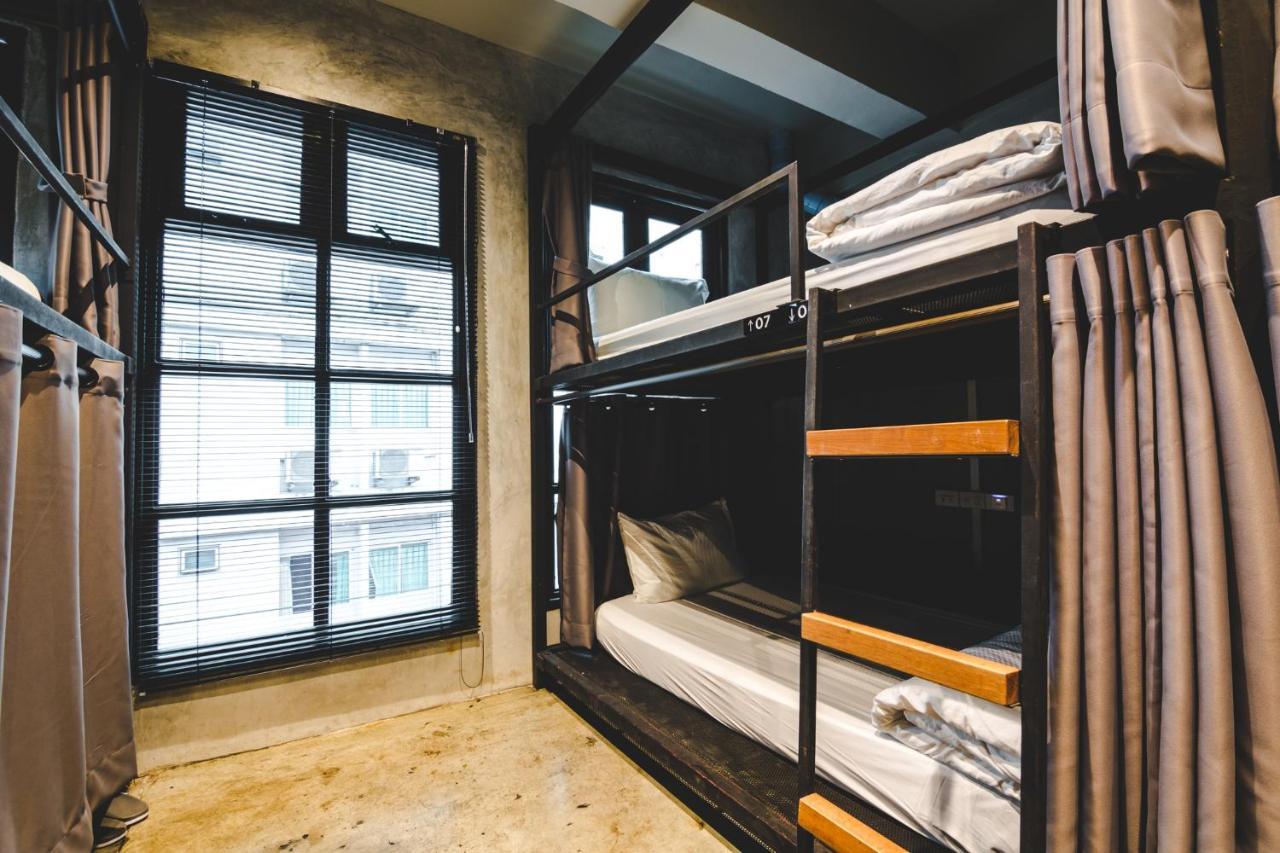 Bed Station Hostel Khaosan Bangkok Esterno foto
